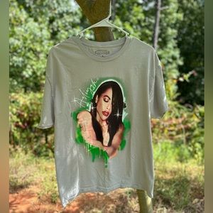 Sand Aaliyah Graffiti Graphic Tee, sized Large